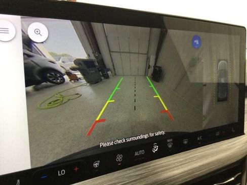 Certified 2023 Ford Escape Platinum w/ Premium Technology Package image 7