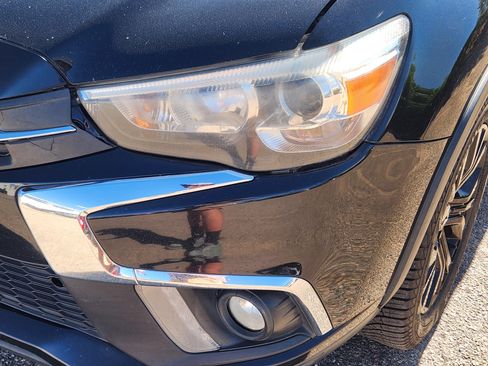 Used 2018 Mitsubishi Outlander Sport LE AWD/4WD image 5