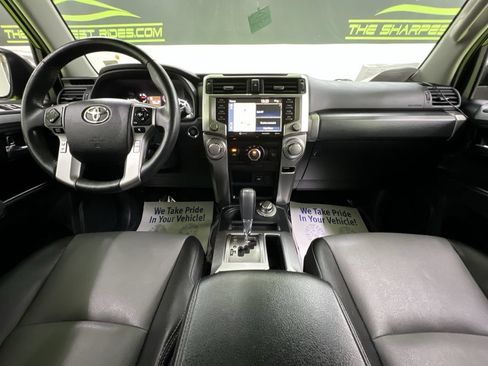 Used 2022 Toyota 4Runner SR5 Premium AWD/4WD image 17