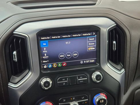 Certified 2020 GMC Sierra 3500 SLT w/ Technology Package image 15