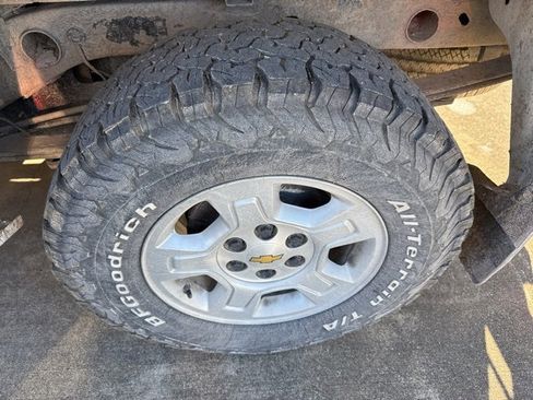 Used 2011 Chevrolet Silverado 1500 LT w/ All-Star Edition image 5