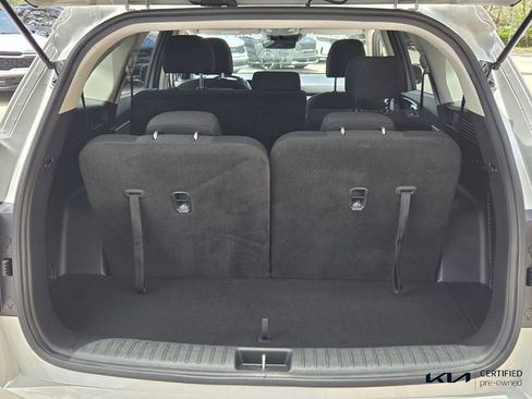 Certified 2026 Kia Sorento LX FWD image 15