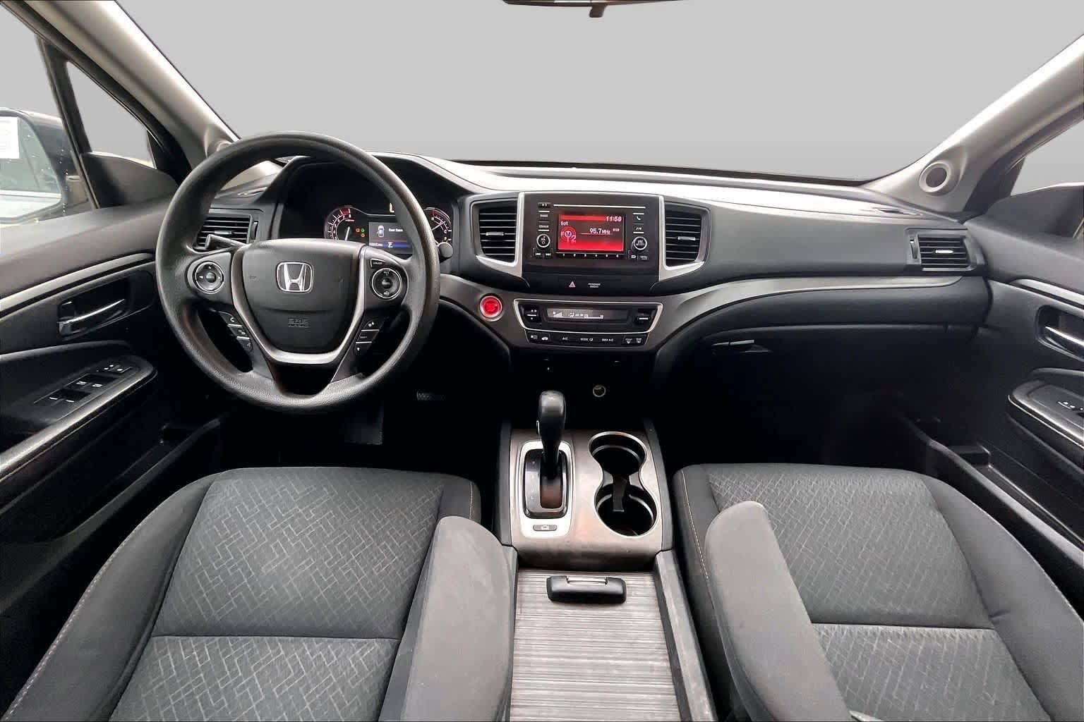 Used 2017 Honda Ridgeline RT image 14