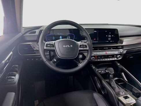 New 2025 Kia Telluride S image 24