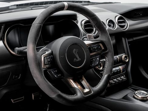 Used 2021 Ford Mustang Shelby GT500 w/ Technology Package image 13