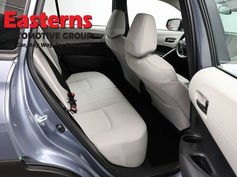 Used 2025 Toyota Corolla Cross L FWD image 22