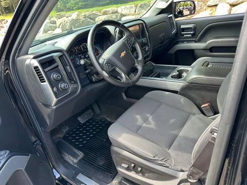 Used 2017 Chevrolet Silverado 1500 LT w/ Midnight Edition AWD/4WD image 9