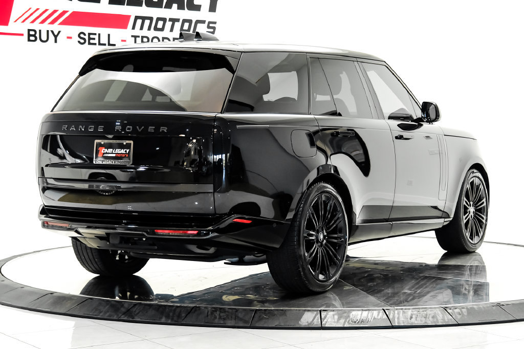 Used 2024 Land Rover Range Rover SE AWD/4WD image 10