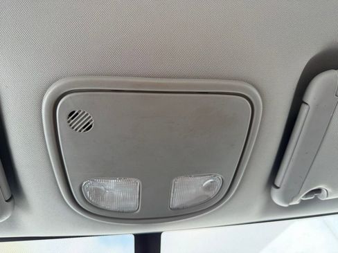 Used 2007 Chevrolet Malibu LT image 24