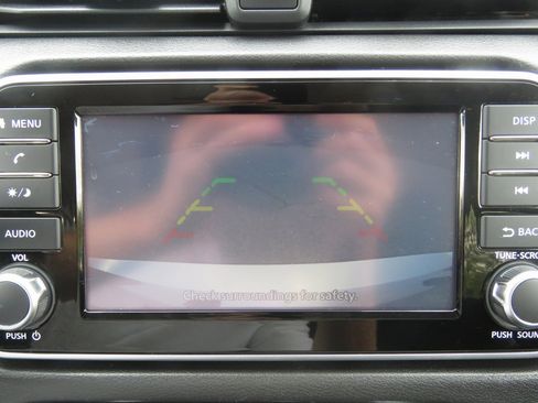 Used 2023 Nissan Versa S w/ S Plus Package image 27