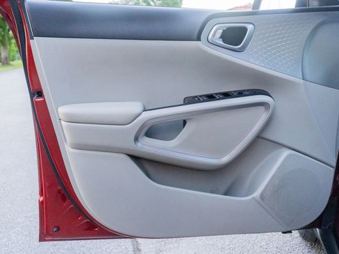 Used 2020 Kia Soul LX image 59