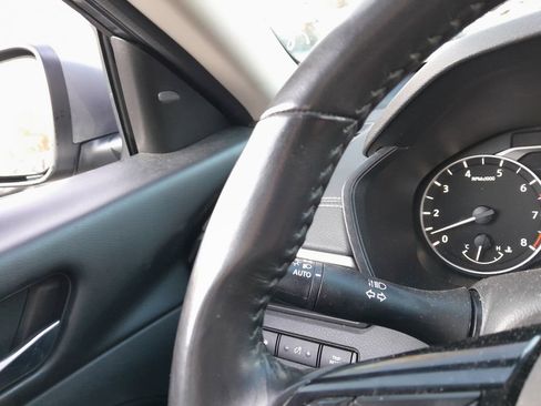 Used 2021 Nissan Altima 2.5 SV w/ SV Premium Package image 17