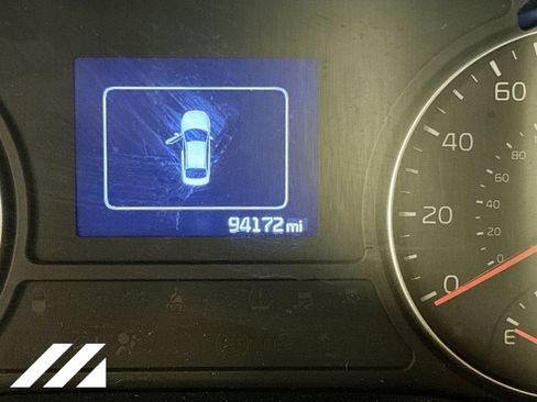 Used 2018 Kia Optima S FWD image 13