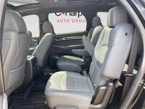 Certified 2023 Buick Enclave Essence w/ Experience Buick Package AWD/4WD image 15