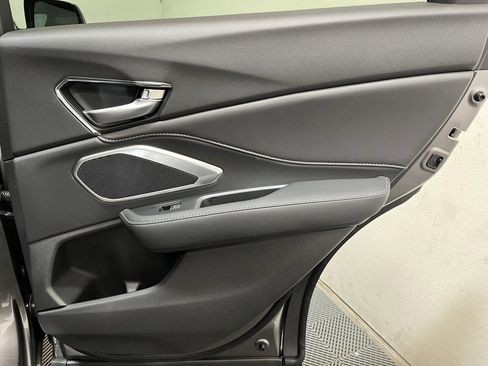 New 2025 Acura RDX SH-AWD image 18