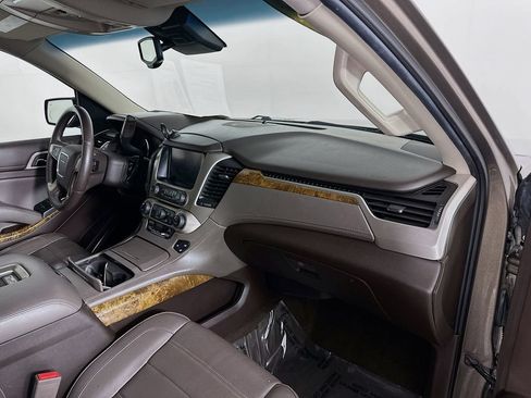 Used 2015 GMC Yukon Denali w/ Open Road Package AWD/4WD image 39