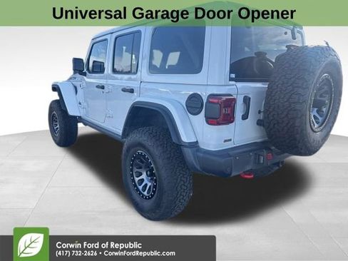 Used 2024 Jeep Wrangler Unlimited Rubicon image 5