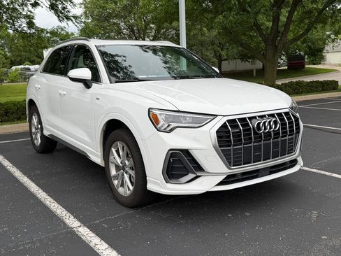 Used 2025 Audi Q3 2.0T Premium AWD/4WD image 4