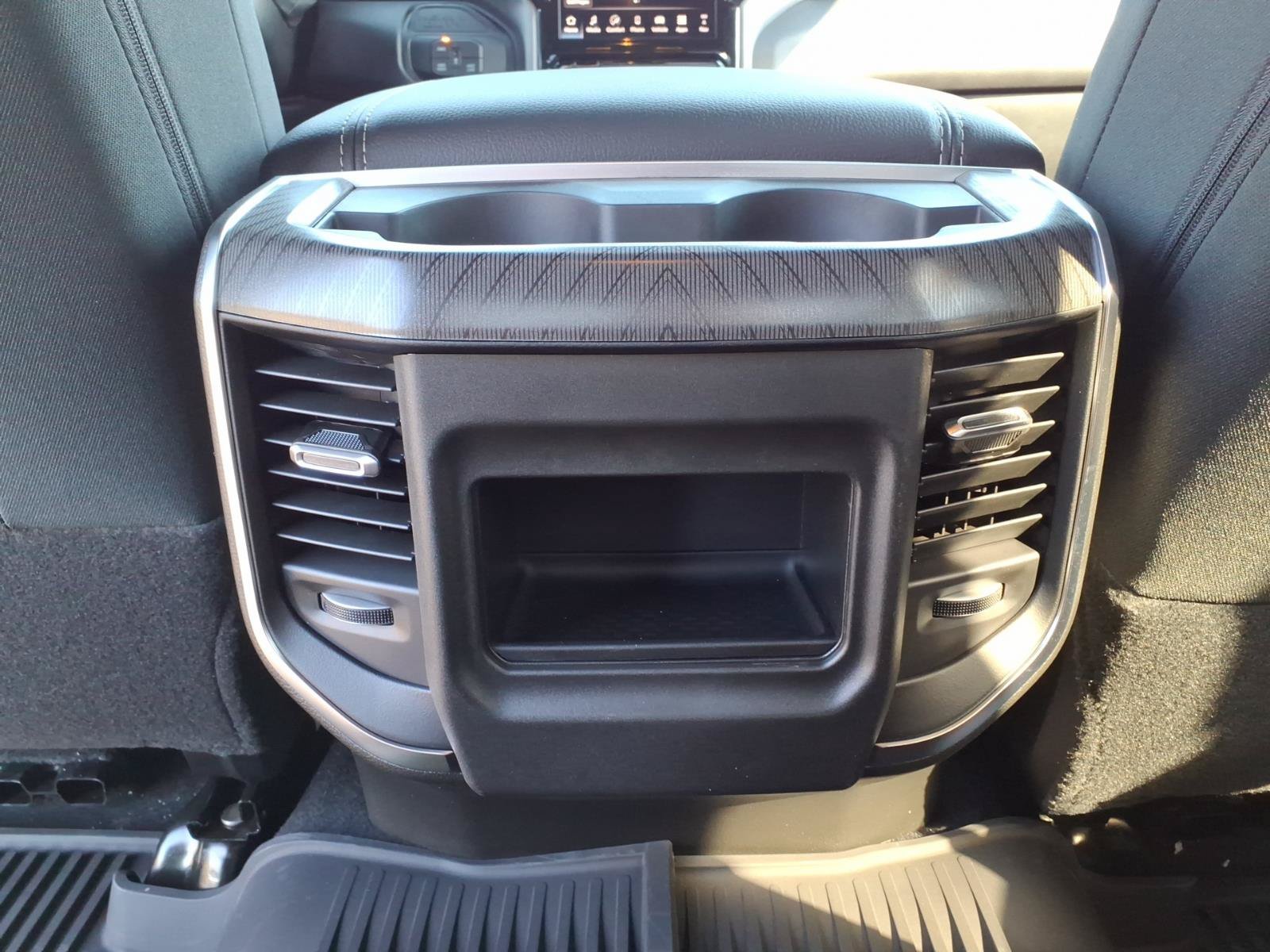 New 2027 RAM 3500 Big Horn AWD/4WD image 27
