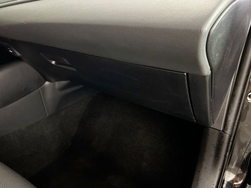 Used 2023 Toyota Corolla SE FWD image 35