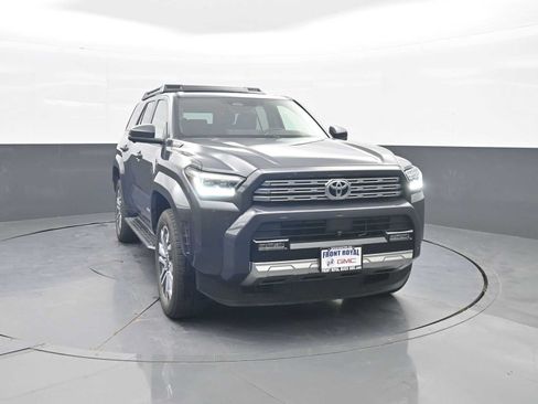 Used 2025 Toyota 4Runner Limited AWD/4WD image 2