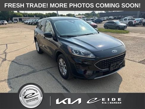 Used 2021 Ford Escape SE w/ Convenience Package AWD/4WD image 1