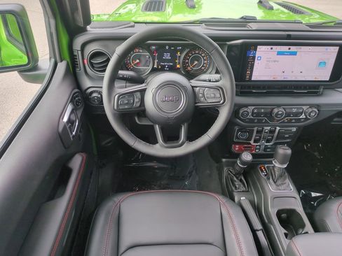New 2026 Jeep Gladiator Rubicon AWD/4WD image 18