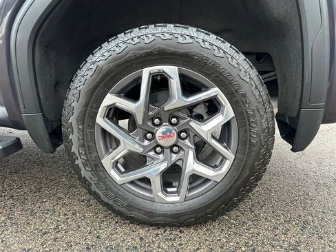 Used 2022 GMC Sierra 1500 SLT w/ SLT Premium Plus Package image 13