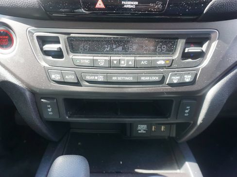 Used 2018 Honda Pilot EX-L image 11