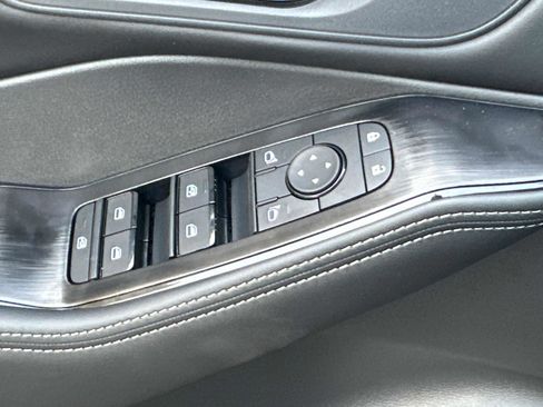 New 2026 Nissan Rogue SV w/ Cold Weather Package AWD/4WD image 22