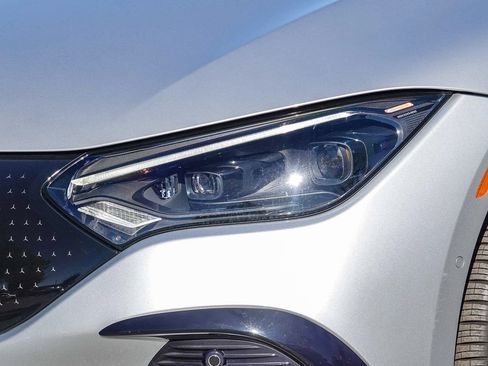 New 2024 Mercedes-Benz EQE 500 500 Sedan image 8