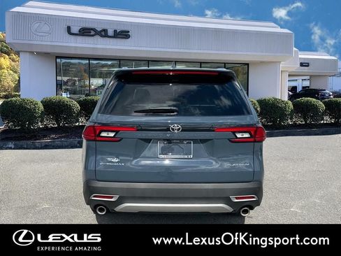 Used 2026 Toyota Grand Highlander AWD Hybrid image 4
