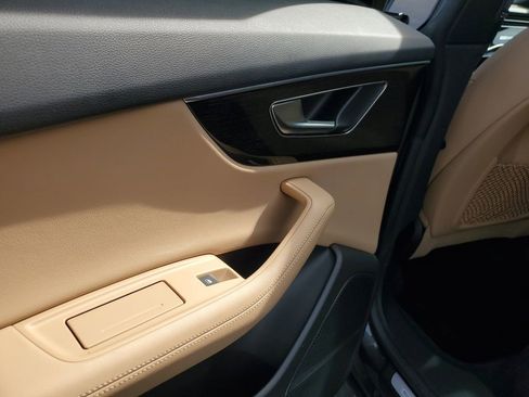 Used 2023 Audi Q8 Premium Plus w/ Premium Plus Package image 17