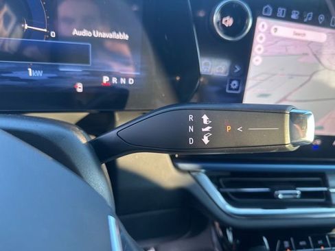 New 2026 Chevrolet Equinox EV LT image 26