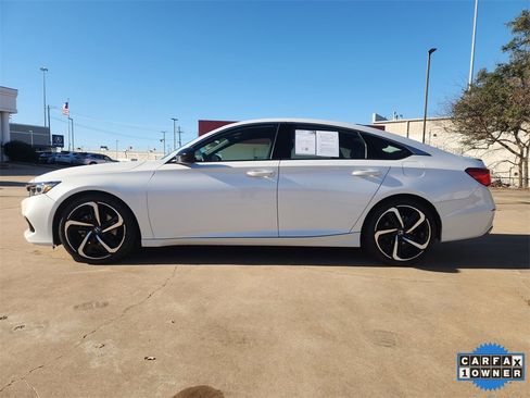 Used 2022 Honda Accord Sport image 4