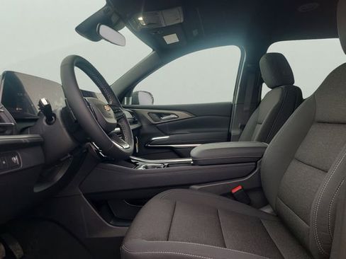 New 2026 Chevrolet Traverse LT image 22