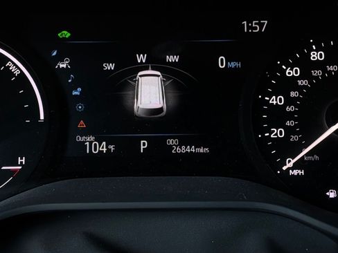 Used 2026 Toyota Sienna XLE FWD image 46