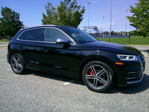 Used 2018 Audi SQ5 Prestige AWD/4WD image 6