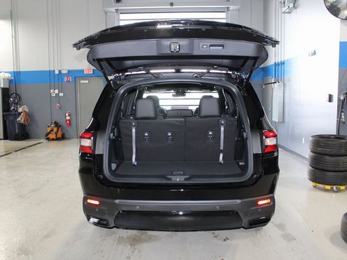 New 2026 Honda Pilot Black Edition image 13