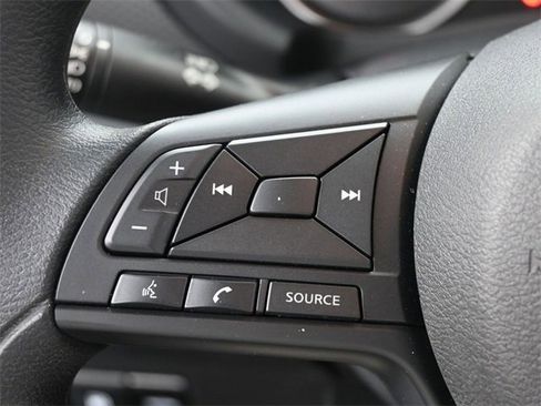 Used 2025 Nissan Kicks Play S image 18