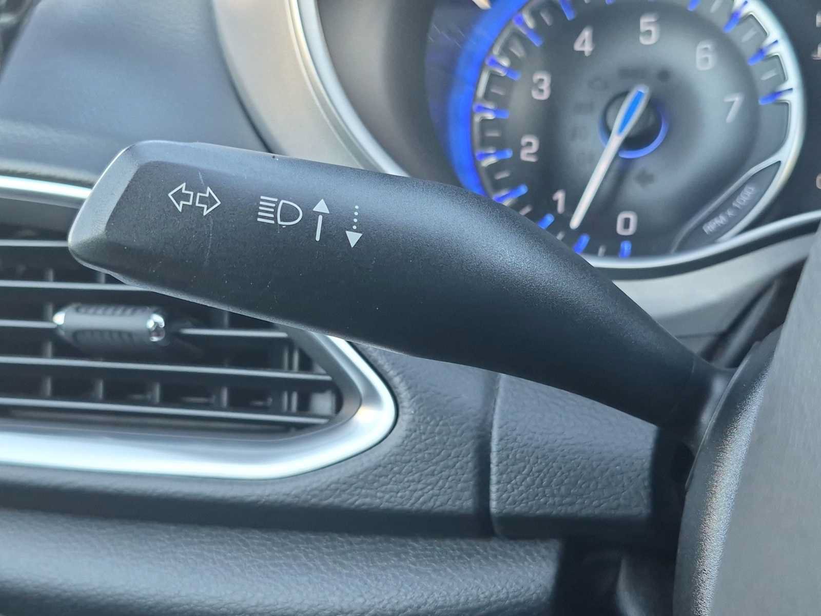 Used 2019 Chrysler Pacifica Touring Plus w/ S Appearance Package FWD image 26