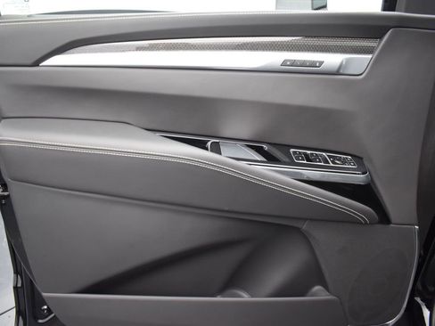 Certified 2026 Cadillac Escalade ESV V w/ LPO, ONYX Package image 11