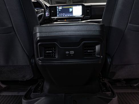 Used 2024 Chevrolet Silverado 1500 LT Trail Boss AWD/4WD image 27