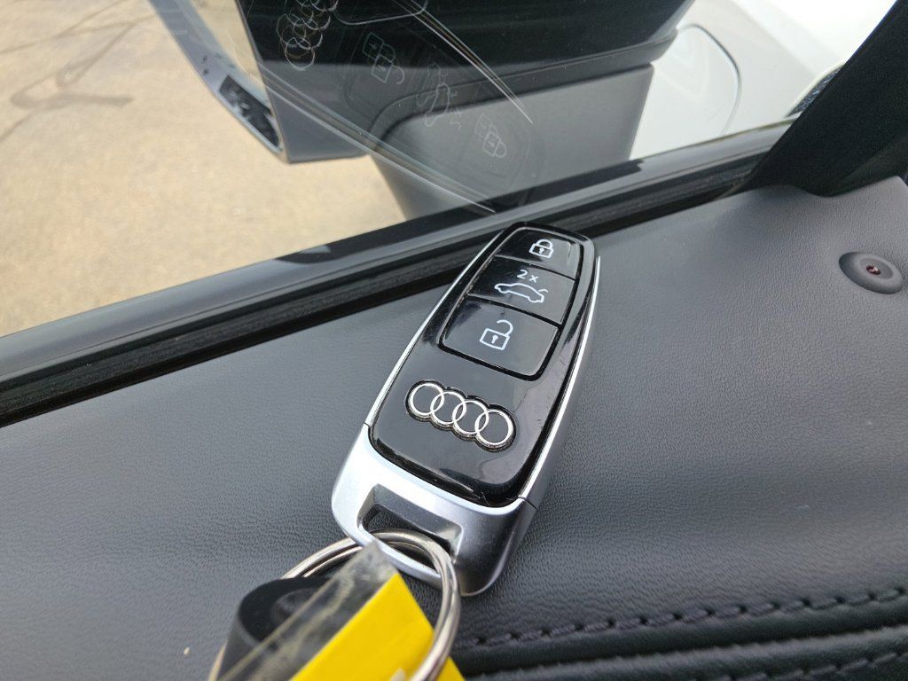Used 2023 Audi e-tron GT Prestige w/ Prestige Package AWD/4WD image 25