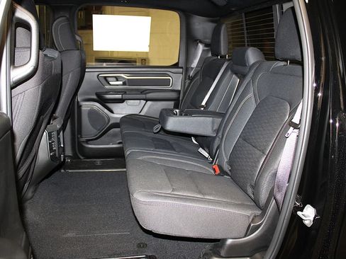New 2026 RAM 1500 Big Horn AWD/4WD image 28