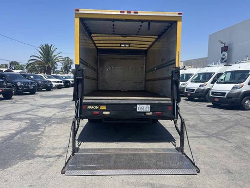 Used 2012 GMC Savana 3500 RWD image 5