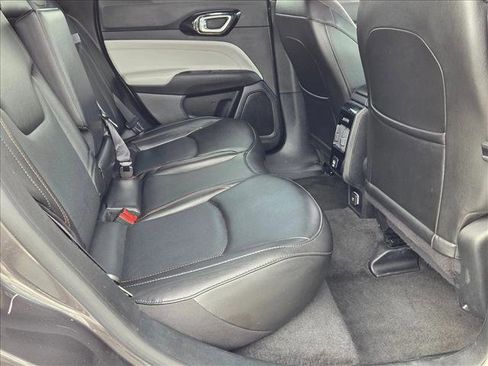 Used 2023 Jeep Compass Limited image 19