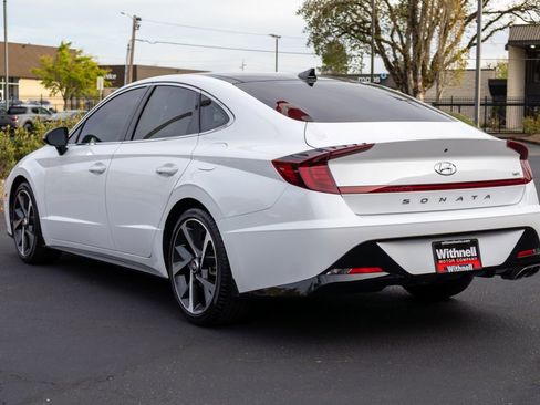 Certified 2023 Hyundai Sonata SEL Plus w/ Winter Weather Package FWD image 9