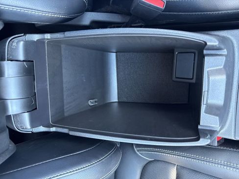 Certified 2022 Ford Escape Titanium w/ Class II Trailer Tow Package image 19