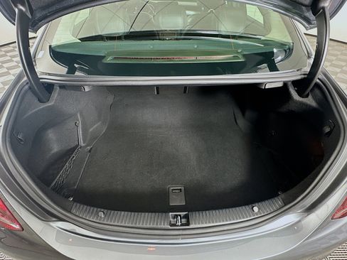 Used 2020 Mercedes-Benz C 300 Sedan image 30